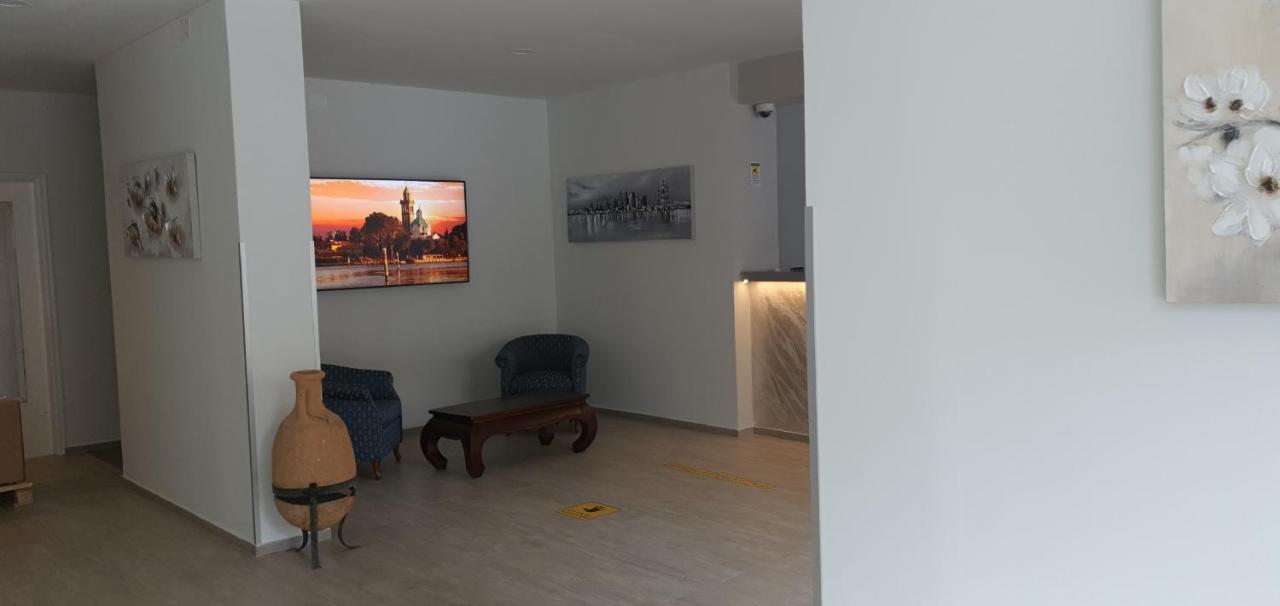 Miga Hotel Grado Centro エクステリア 写真