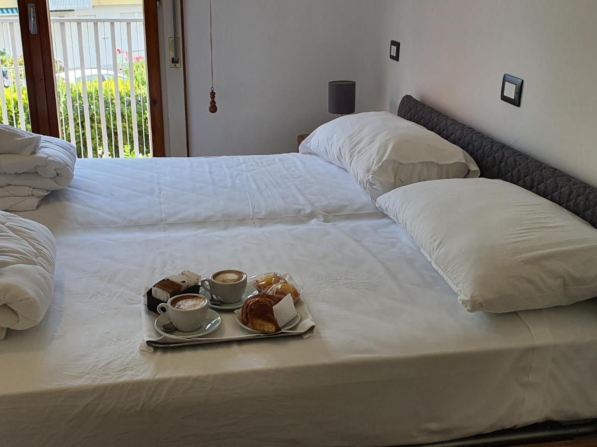 Miga Hotel Grado Centro エクステリア 写真